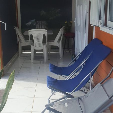 Bungalow Vacances Sainte-Rose Exterior foto